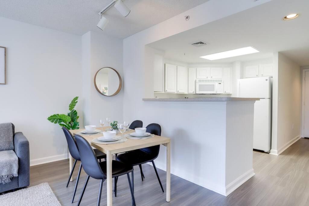 Bright Apartment Walk To Ballston Metro Arlington Zewnętrze zdjęcie