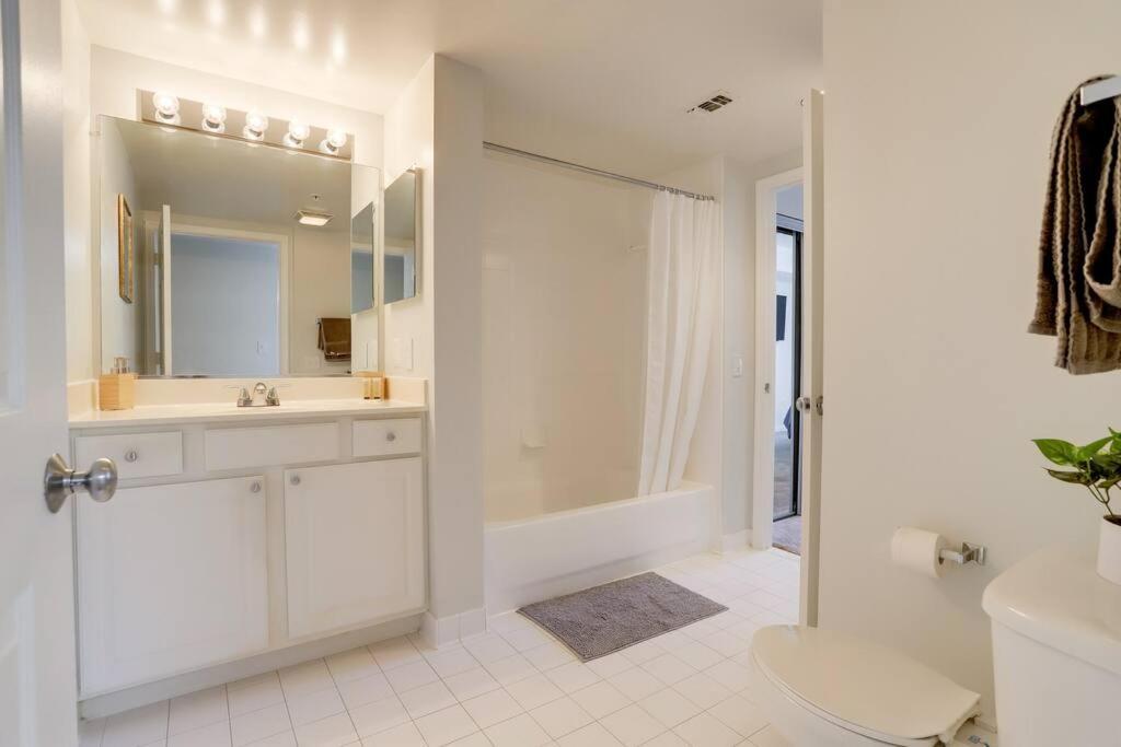 Bright Apartment Walk To Ballston Metro Arlington Zewnętrze zdjęcie